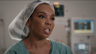 Thelma relembra descoberta da pandemia no BBB 20: 'Eu nem dormi'