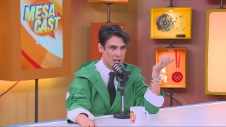 No Mesacast BBB, Theodoro elogia elenco do BBB 26: 'Está movimentando'