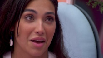 Vanessa Lopes chora em conversa com Isabelle no BBB 24