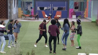 Vídeos do episódio de 'BBB' de terça-feira, 13 de abril de 2021