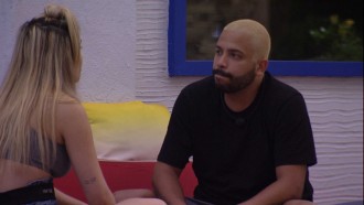 Viih Tube ouve de Projota no BBB21: 'Você me colocou no Paredão'