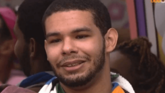 Globo se pronuncia sobre tosse de Vyni no BBB22. Leia nota