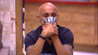 Família Lima escuta recado de Eva e se emociona