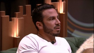 Gustavo detona sister: 'Manipula toda galera'

