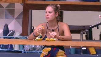 Jéssica desabafa: 'Aperto no coração está forte ainda'