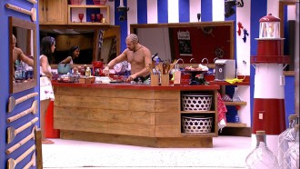 Kaysar provoca Gleici no dia da Final: 'Faz uma coisa que você nunca fez'