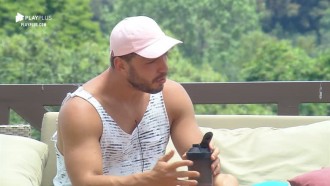 Lucas Viana desabafa sobre relacionamento com Hari Almeida