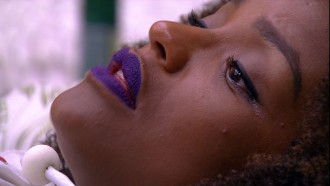 Nayara chora com Lucas: 'Você não precisa me dar satisfação'