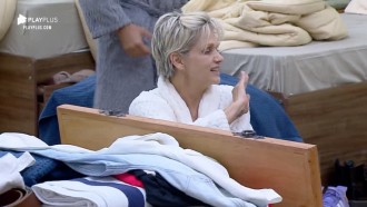 Peões brincam que Andréa deveria posar nua: 'Peladona da Fazenda'