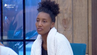 Peões conversam sobre cancelamento de Roça