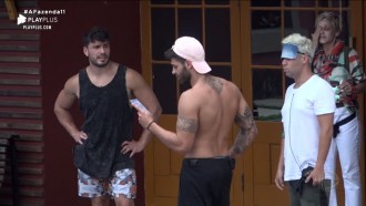 Peões da Baia provocam punição