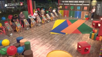 Peões trocam farpas na atividade 'Eu Sou Mais Que Você'