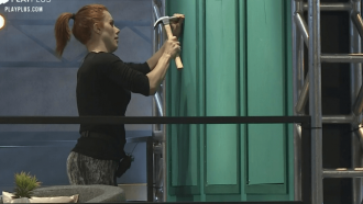 Prova das Mulheres do Power Couple: Esposas fazem reparos em casa