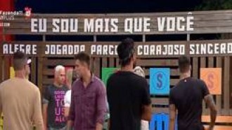 Qual característica você daria para cada peão? Vote!