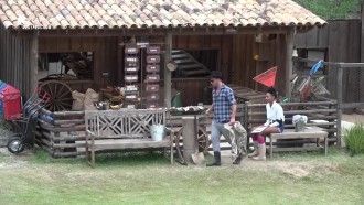 Sabrina reclama do ronco de Rodrigo: 'Tive medo de você vomitar’