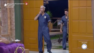 Viny arma pegadinha após vitória de Rodrigo Phavanello em prova