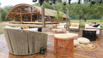 Faça um tour pelo cenário de Ilha Record 2