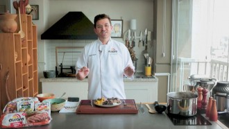 Guga Rocha ensina receita de 