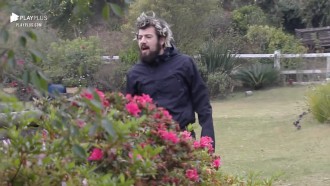 Lucas Cartolouco dá bom dia às ovelhas