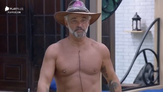 Peoas brincam com Mateus - A Fazenda 12