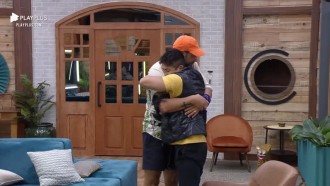 Peões consolam Tiago Piquilo - A Fazenda 13