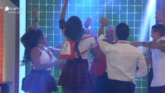 Peões fazem brinde elaborado - A Fazenda 12