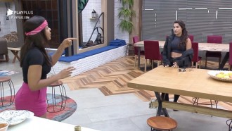 Tays e Raissa discutem na sede - A Fazenda 12