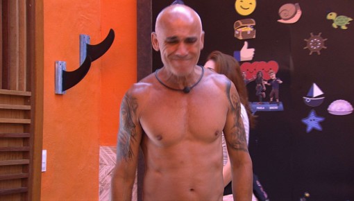 Ayrton afirma: 'Se eu formar o Paredão vai Breno e Paula'