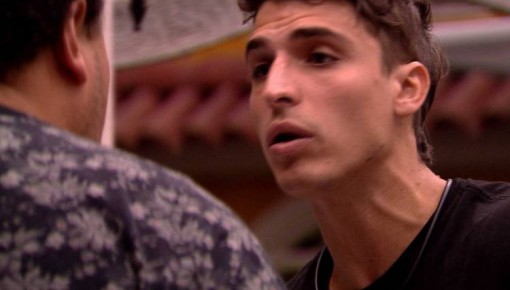 BBB20 - Prior questiona Babu: “A gente está fechado ou não?”