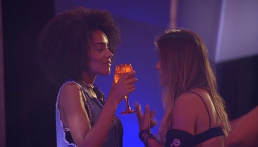 Carolina para Gabriela: 'A gente só se tem'