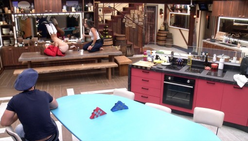 Alane e Beatriz tomam punição no BBB 24; entenda o motivo