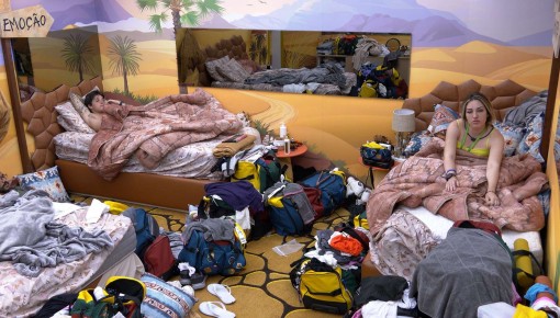 Amanda comenta dificuldade em ler jogo de sister no BBB 23