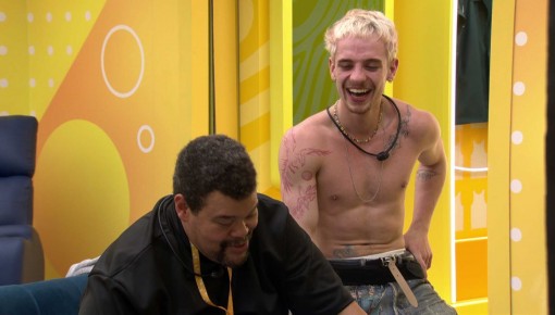 Após a festa, Babu Santana acorda a casa no BBB 26