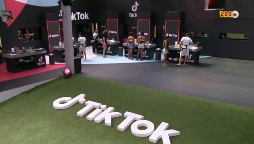 Brothers do BBB 22 preparam receitas com o TikTok!