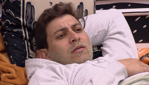 Caio opina sobre Fiuk: 'Está tentando esconder alguma coisa'