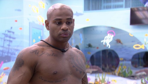 Cezar do BBB 23 sobre Paula: 'Está se fazendo de vítima'