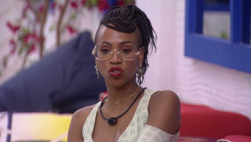 Karol Conká fala sobre sisters: 'Não é meu grupo'