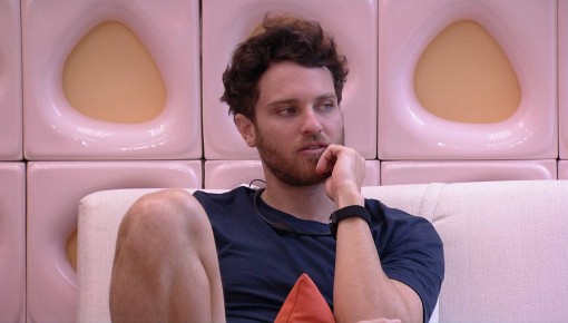 Lucas do BBB 22 afirma: ‘É uma vantagem aqui, ser falso’