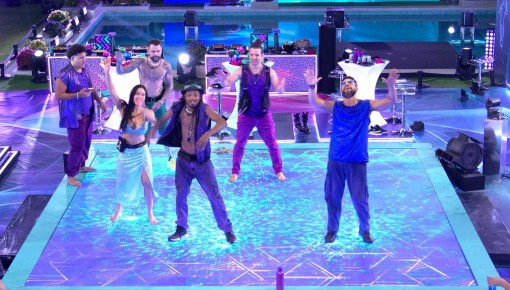 Lucas Luigi ensina 'passinho' aos brothers do BBB 24