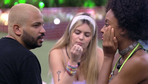 Lumena pergunta para Projota no BBB21: 'Você ainda gosta de mim?'