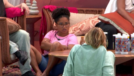 Milena revela voto em brother e dispara: 'Cara só dorme'