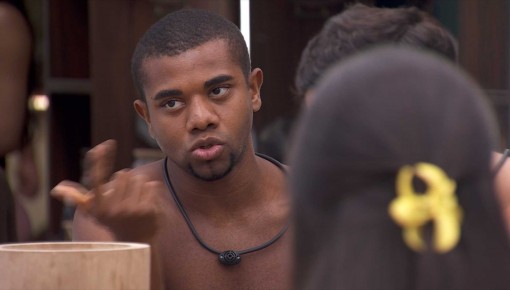No BBB 24, Davi 'negocia' goiabada em troca de pão