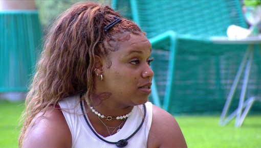 No BBB 25, Camilla fala sobre Thamiris: 'Nunca me sinto escutada'