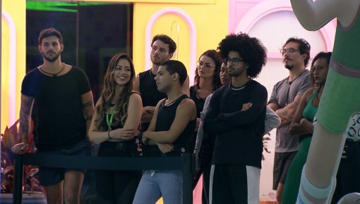 Pipocas torcem durante prova dos Camarotes