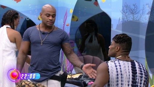 Vídeos BBB 23: confira o que rolou na festa da madrugada de 8/4