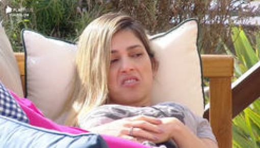 Nadja diz que não tem mais amigas: 