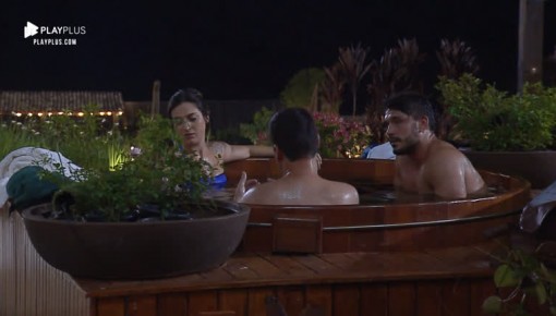 Tati diz para Lucas 'desencanar' de Hari: 'Ela não vai fazer nada aqui'