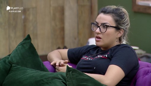 Thayse Teixeira diz que está decepcionada com Netto