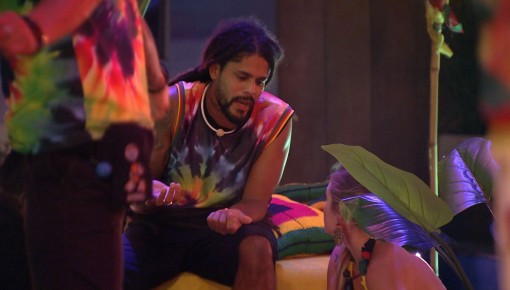 Viegas garante a Jéssica: 'No lance de dar o Anjo, se não for o Kaysar, será você'