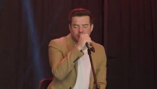 Marcos e Belutti agitam festa em A Fazenda